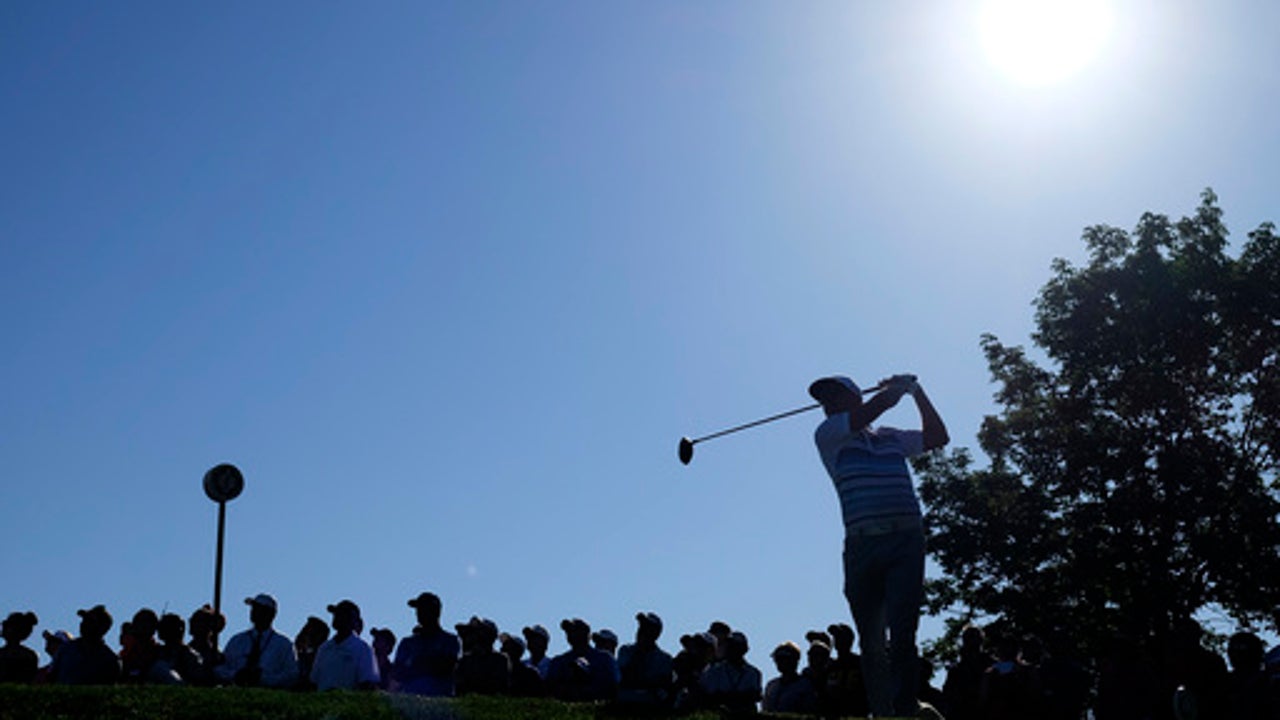 Dufner has another 65 and opens big lead at Memorial (Jun 2, 2017)